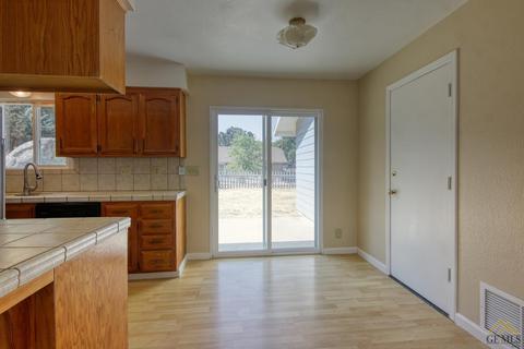 17681 Arlington Pl, Tehachapi, CA 93561 photo 16