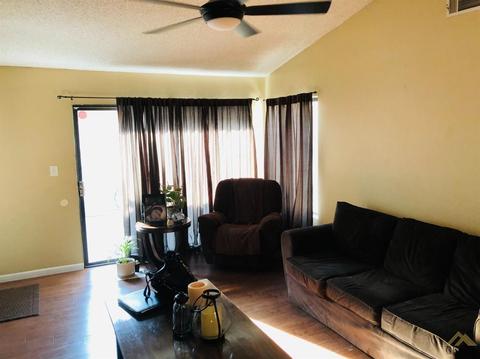 1012 Fairview Rd, Bakersfield, CA 93307 photo 4