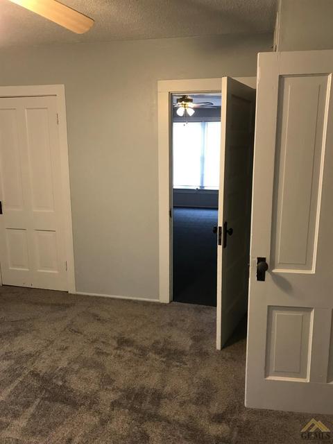 300 8th St, Taft, CA 93268 photo 17