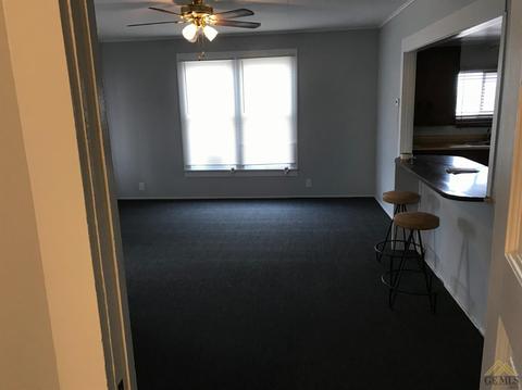 300 8th St, Taft, CA 93268 photo 13