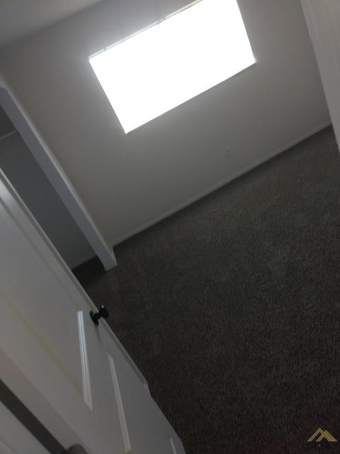 300 8th St, Taft, CA 93268 photo 28