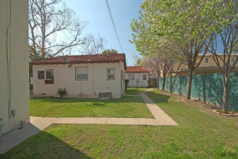 2210 D St, Bakersfield, CA 93301 photo 15