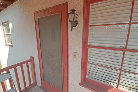 2210 D St, Bakersfield, CA 93301 photo 22