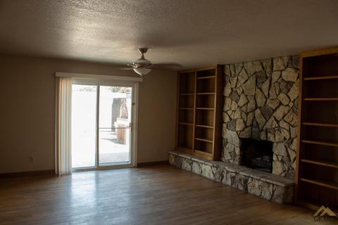 3544 W Iris Ave, Visalia, CA 93277 photo 11