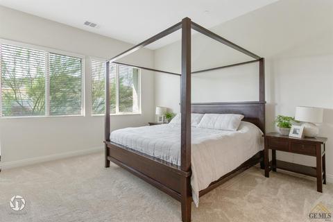11629 Raindrop Ln, Bakersfield, CA 93311 photo 21
