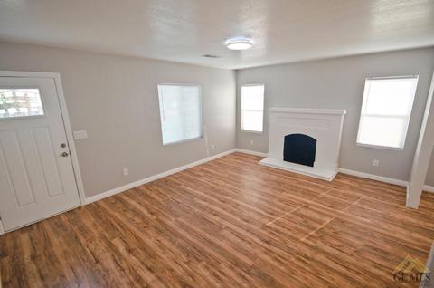 715 Kern St, Taft, CA 93268 photo 5