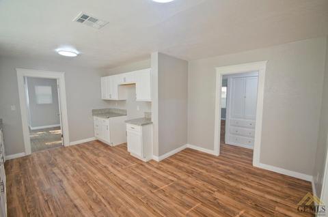 715 Kern St, Taft, CA 93268 photo 11