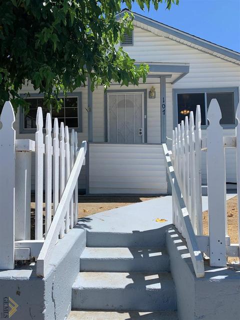 107 Oak St, Taft, CA 93268 photo 4