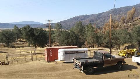 13402 Caliente Bodfish Road Rd, Caliente, CA 93518 photo 1