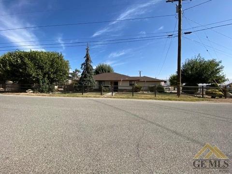 22621 Strawflower Rd, Tehachapi, CA 93561 photo 4