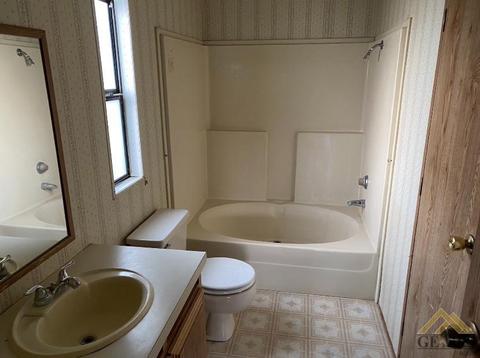 14313 Bass Ave, Weldon, CA 93283 photo 3