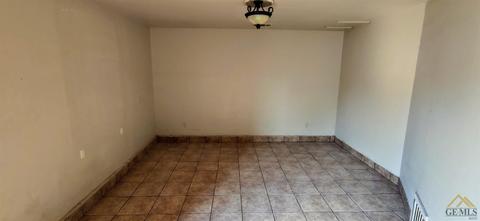 317 Pine St, Shafter, CA 93263 photo 26