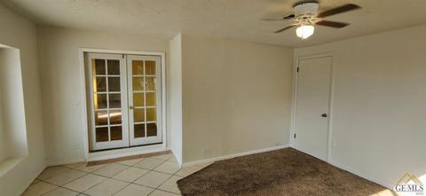 317 Pine St, Shafter, CA 93263 photo 7