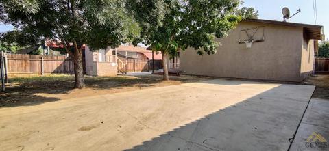 317 Pine St, Shafter, CA 93263 photo 34