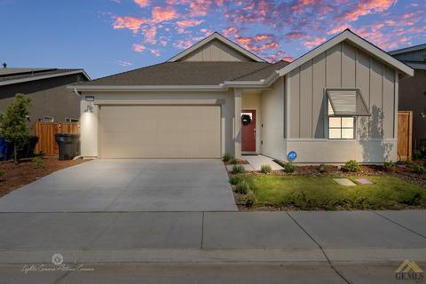 9722 Silver Falls Ln, Shafter, CA 93263 photo 1
