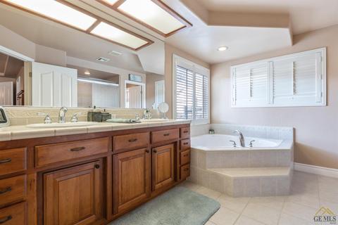 30370 Fox Ridge Ct, Tehachapi, CA 93561 photo 12