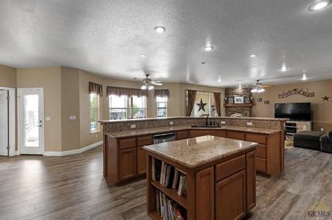 21301 Marengo Way, Tehachapi, CA 93561 photo 5