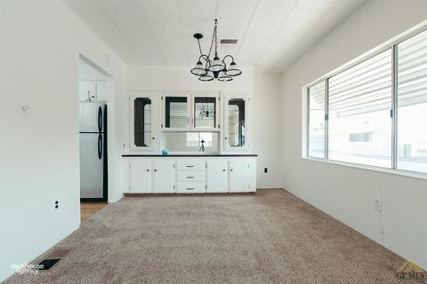 400 E Roberts Ln #9, Bakersfield, CA 93308 photo 7