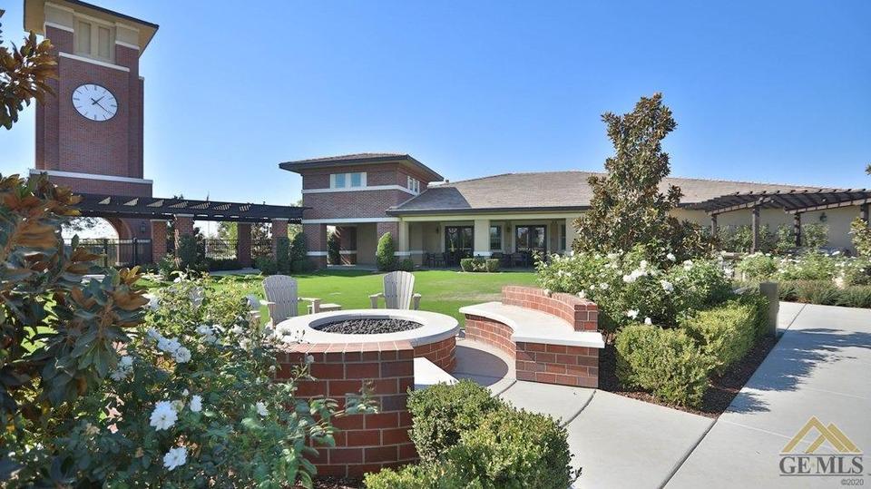  11615 Claret Ct, Bakersfield, CA 93311 photo 38