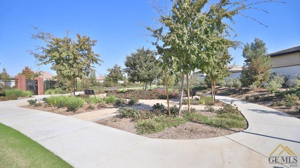  11615 Claret Ct, Bakersfield, CA 93311 photo 40
