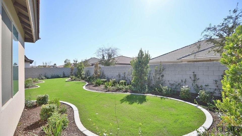  11615 Claret Ct, Bakersfield, CA 93311 photo 26