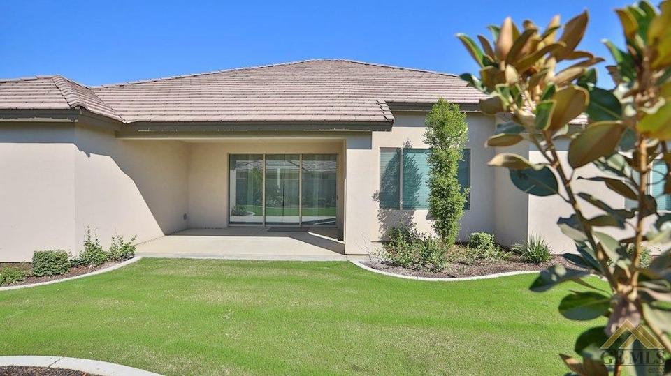  11615 Claret Ct, Bakersfield, CA 93311 photo 27
