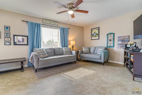 2000 Wilson Rd, Bakersfield, CA 93304 photo 3