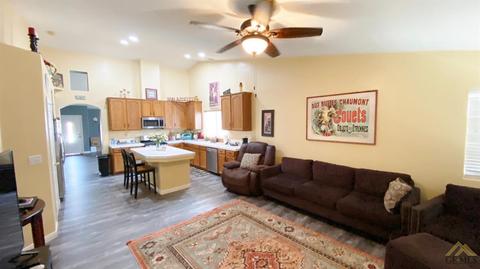 12007 Copernicus Ave, Bakersfield, CA 93312 photo 10