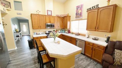 12007 Copernicus Ave, Bakersfield, CA 93312 photo 6