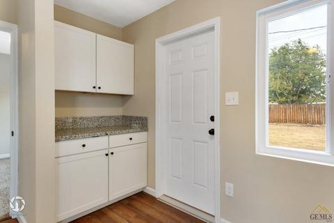 3820 Apache Ave, Bakersfield, CA 93309 photo 9