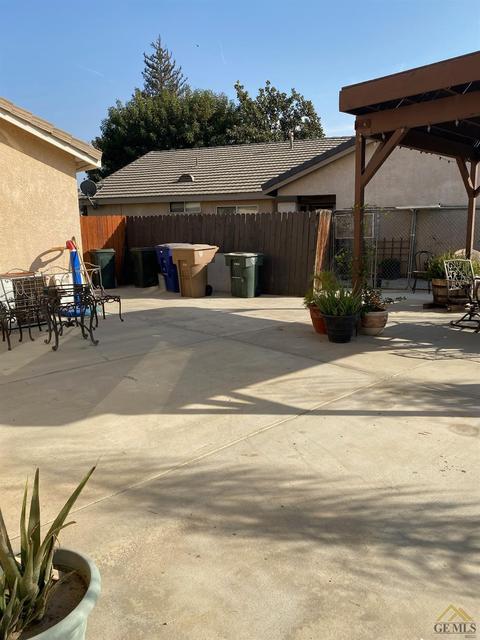 5013 Shadow Brook St, Bakersfield, CA 93313 photo 18