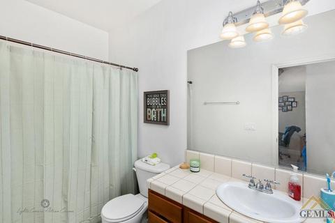 3003 Willow Basin Ln, Bakersfield, CA 93313 photo 11