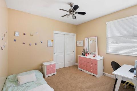 3003 Willow Basin Ln, Bakersfield, CA 93313 photo 13