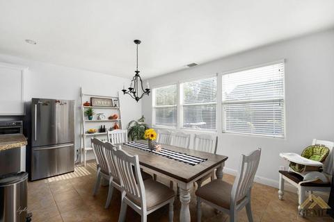3003 Willow Basin Ln, Bakersfield, CA 93313 photo 9