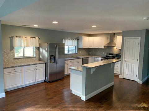 22478 Zurich Dr, Tehachapi, CA 93561 photo 4