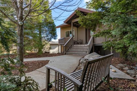 24300 Peso Ct, Tehachapi, CA 93561 photo 2