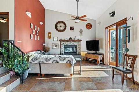24300 Peso Ct, Tehachapi, CA 93561 photo 6