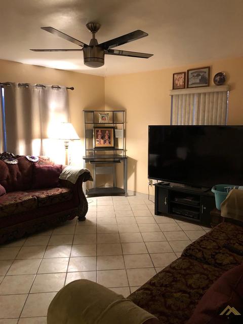414 Curtis Ave, Shafter, CA 93263 photo 6