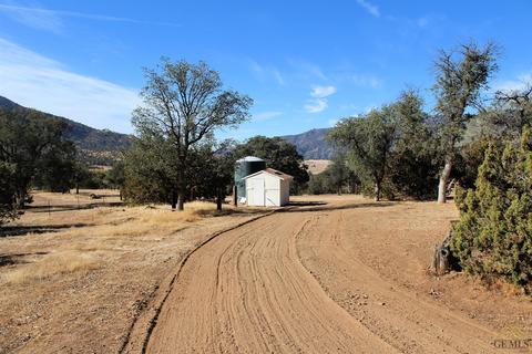 19477 Walker Basin Rd, Caliente, CA 93518 photo 12