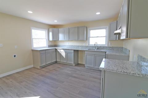 503 Pierce St, Taft, CA 93268 photo 6