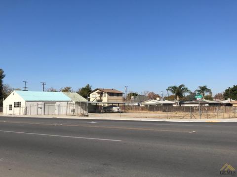 300 E Roberts Ln, Bakersfield, CA 93308 photo 8