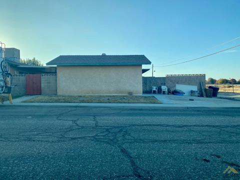 324 E Woodrow St, Taft, CA 93268 photo 17