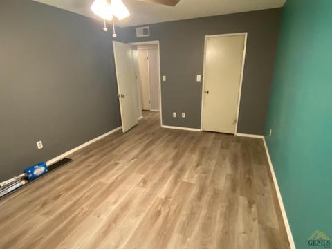 324 E Woodrow St, Taft, CA 93268 photo 8