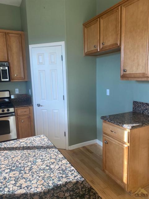 25701 Jacaranda, Tehachapi, CA 93561 photo 5