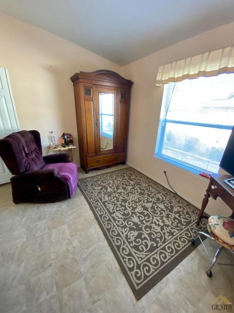 102 Tyler St, Taft, CA 93268 photo 39