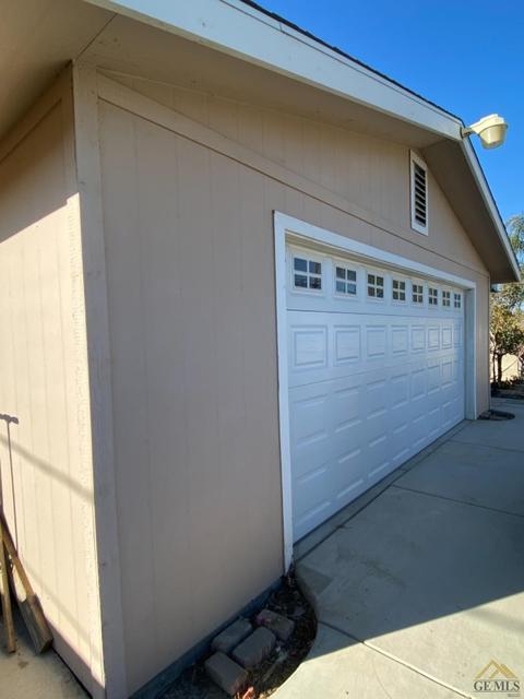 102 Tyler St, Taft, CA 93268 photo 16