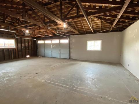 6101 Mohawk St, Bakersfield, CA 93308 photo 7