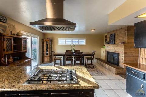 2425 9th St, Wasco, CA 93280 photo 12