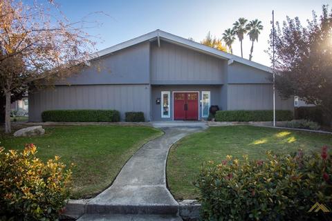2425 9th St, Wasco, CA 93280 photo 1