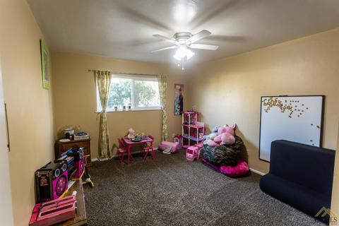 2425 9th St, Wasco, CA 93280 photo 14